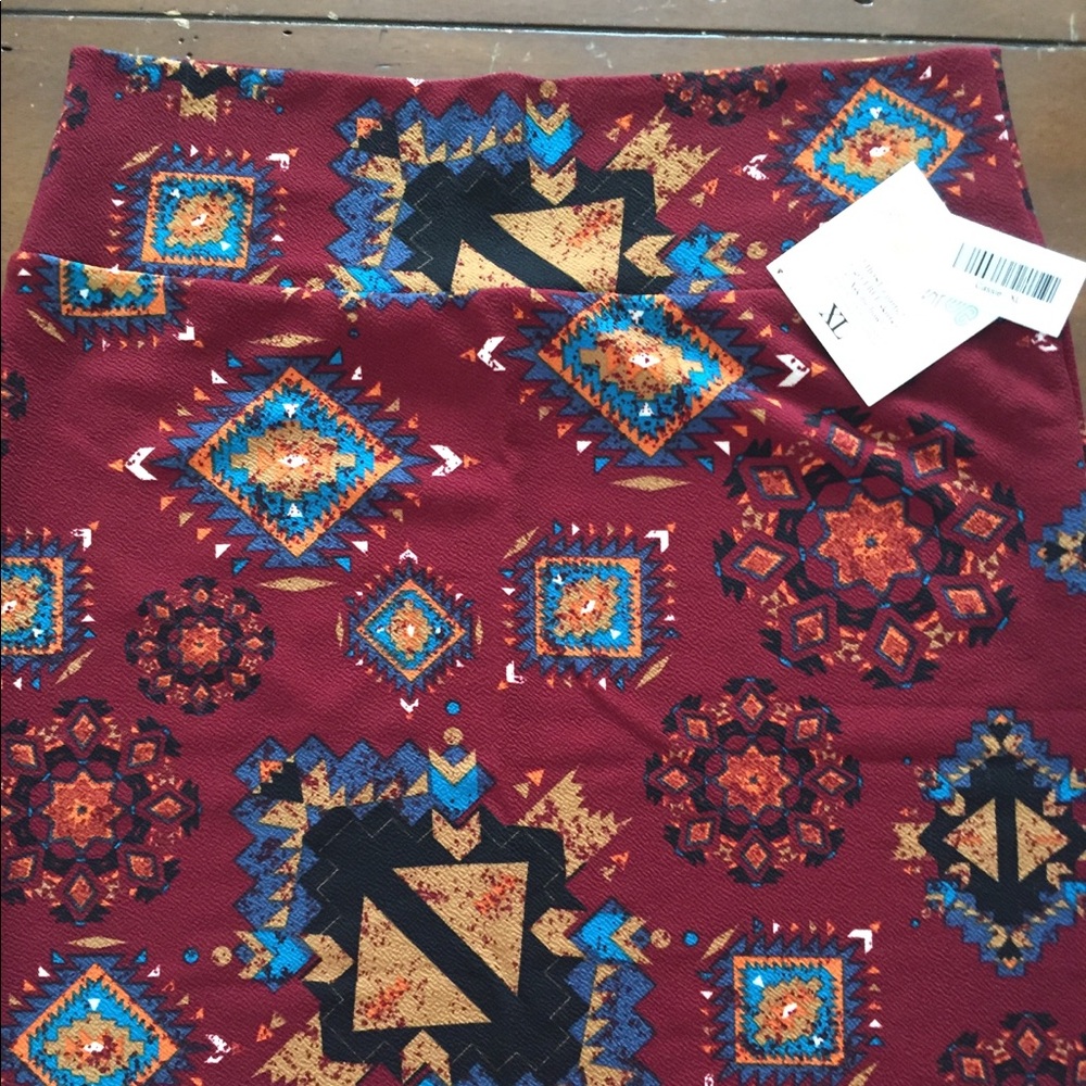 LuLaRoe XL Cassie BNWT